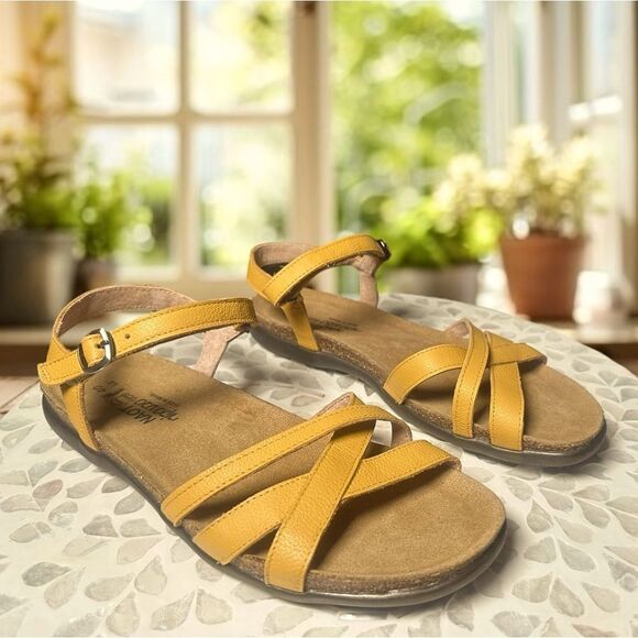 NEW NAOT Patricia Leather Women’s Sandal in Marigold Size 40 EU - Picture 4 of 16